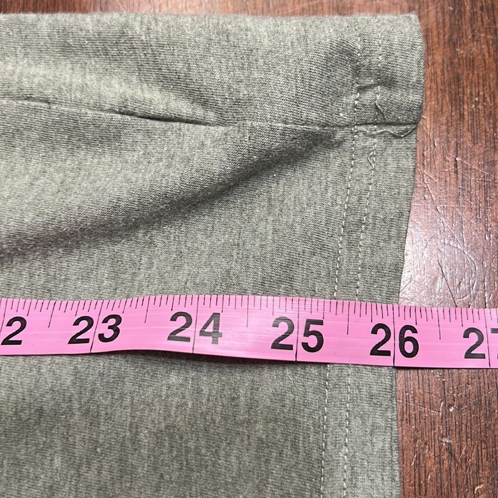 Carhartt Gray Orange Logo Long Sleeve T Shirt Women's Large EUC - Picture 7 of 8